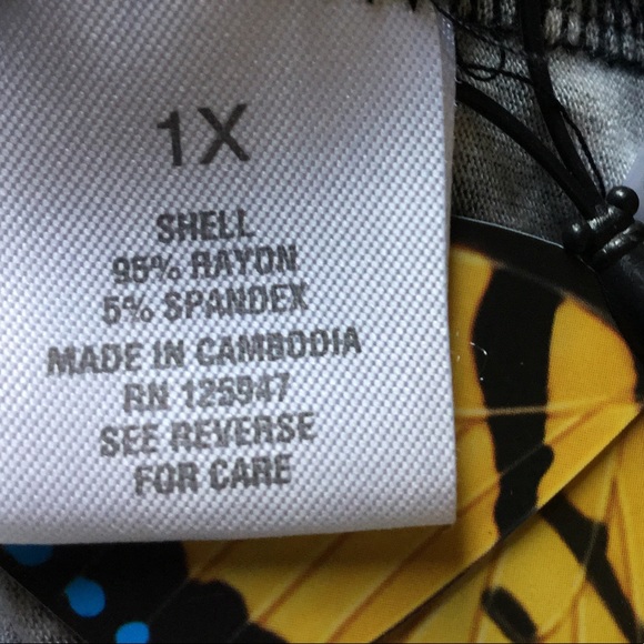 ROZ & ALI 4 Button 3/4 sleeve Pullover size 1X - Picture 7 of 8