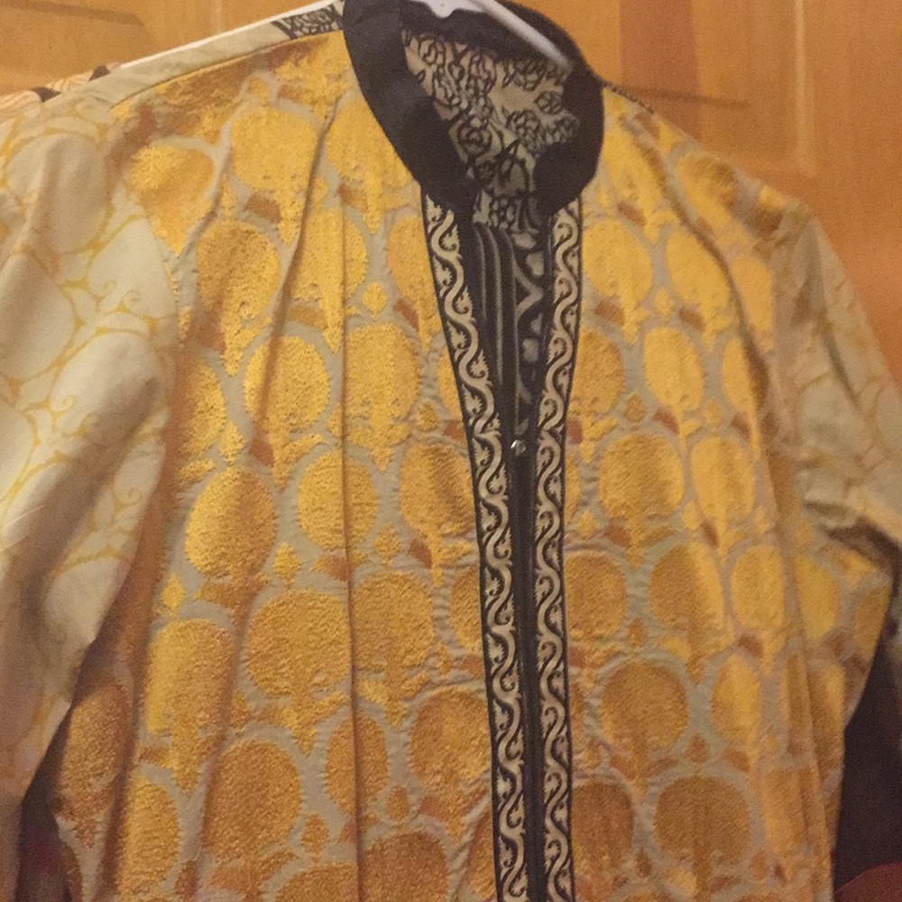 Sana safinaz suit/ shalwar kameez