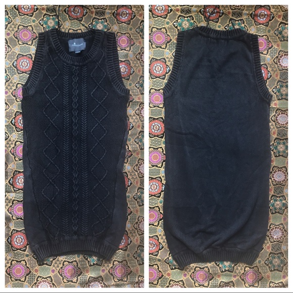 Paper Crane Sleeveless Cable Knit Sweater Dress - Picture 2 of 3