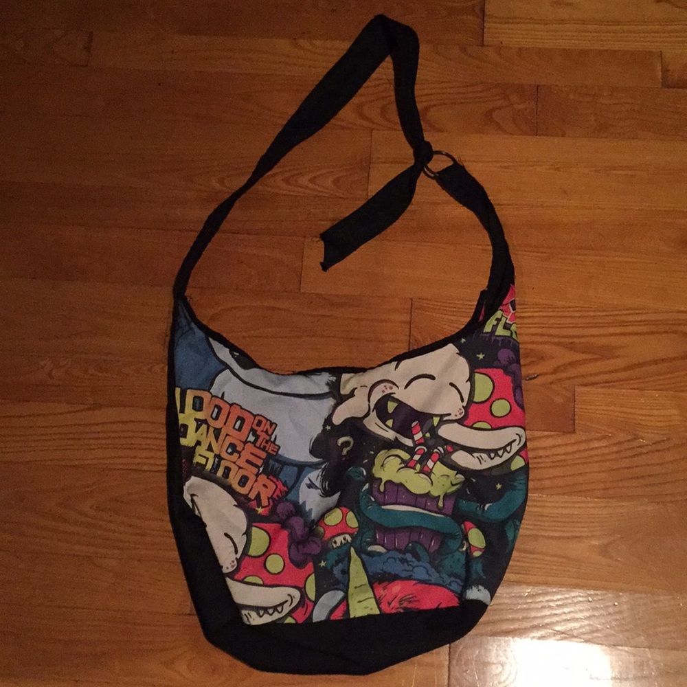 Cross body satchel