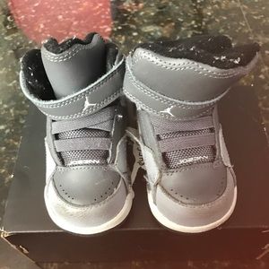 Size 5 toddler boy Jordan sneakers