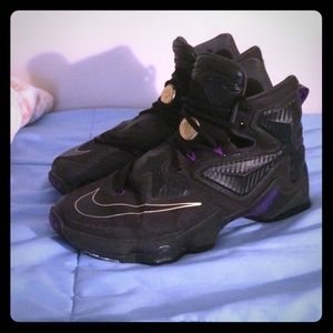 LeBron shoes