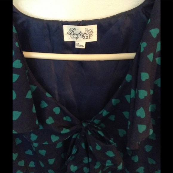 Navy and green heart  ruffles dress - Picture 3 of 3
