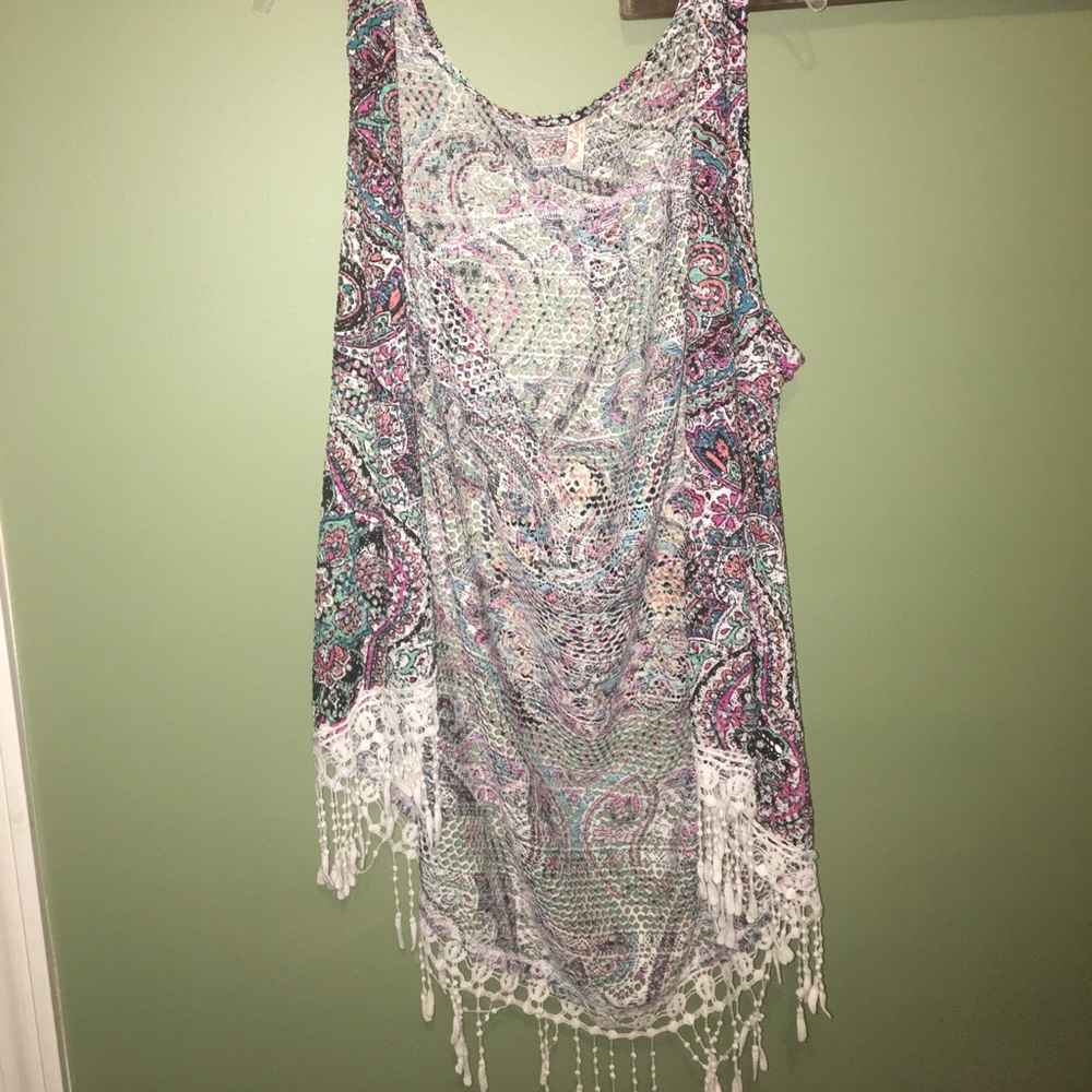Cute shaw to wear over a shirt or a dress