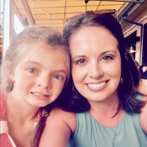 Meet your Posher, Andria