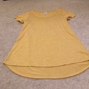 LuLaRoe tshirt