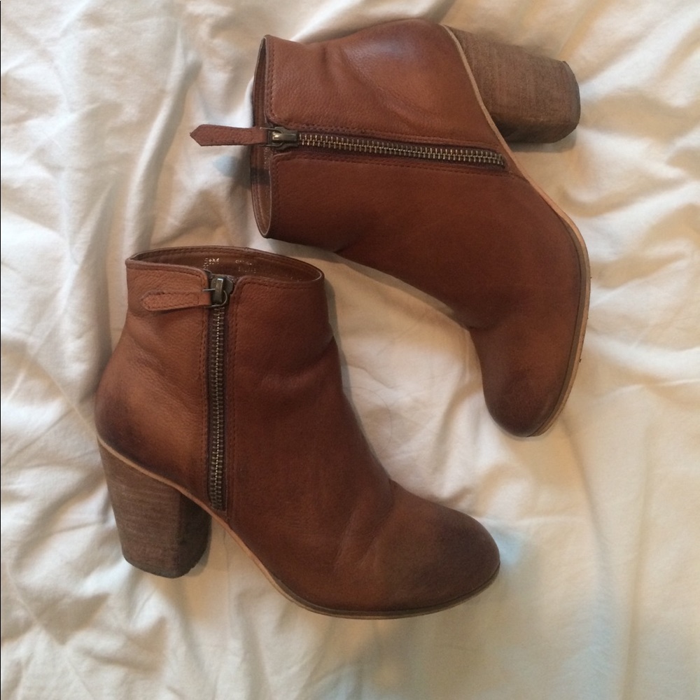 Cognac Leather Booties