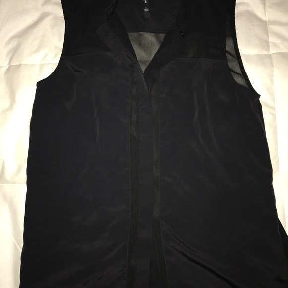 W118 by Walter Sheer-Panel Button-Down Tank - Picture 2 of 3