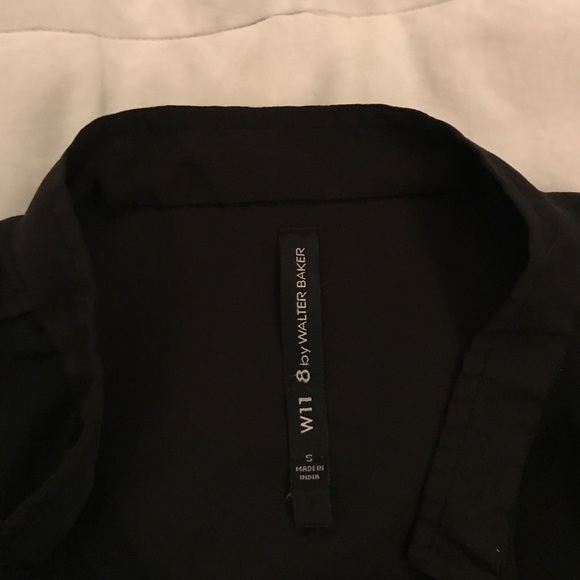 W118 by Walter Sheer-Panel Button-Down Tank - Picture 3 of 3