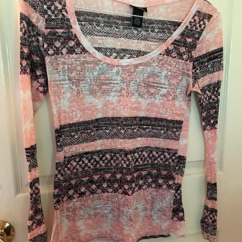 Rue 21 long sleeve tee