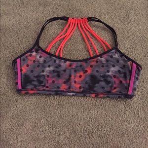 Lululemon bra