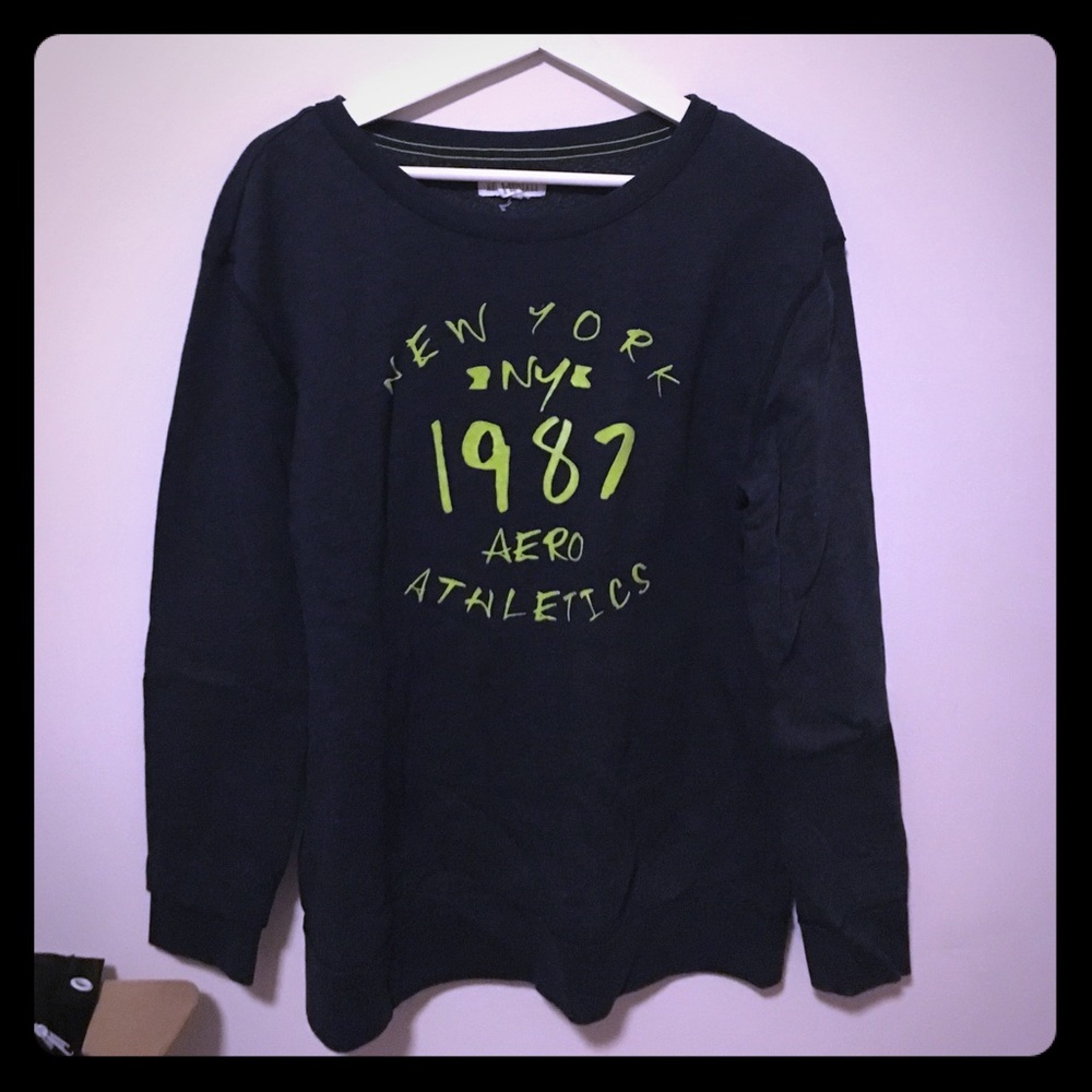 SUPER CUTE AND COMFY NAVY BLUE SWEATER