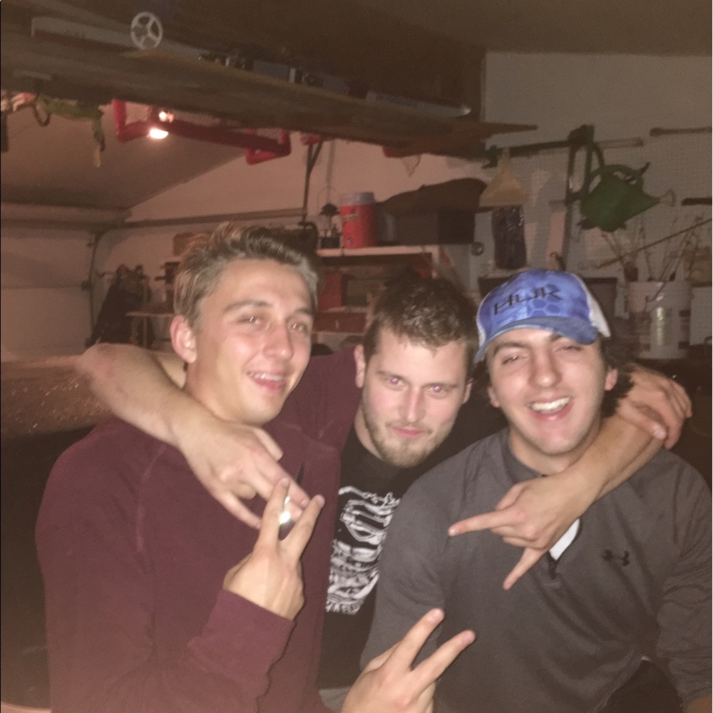 Meet your Posher, Cody