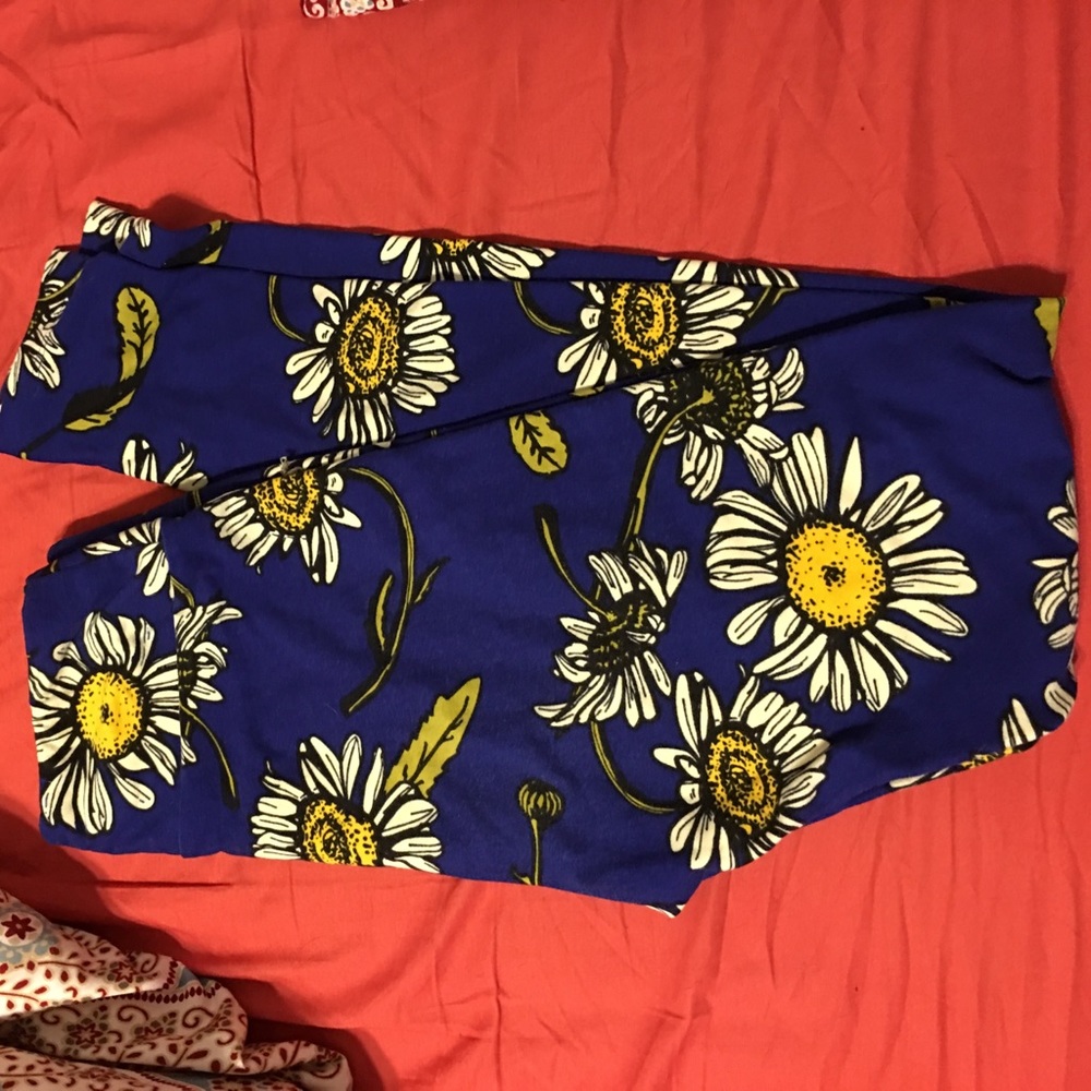 Lularoe leggings!