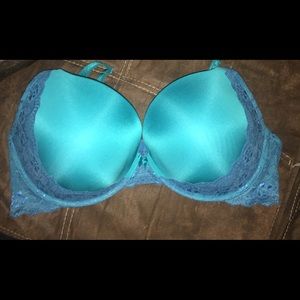 TORRID BRA SIZE 44DD