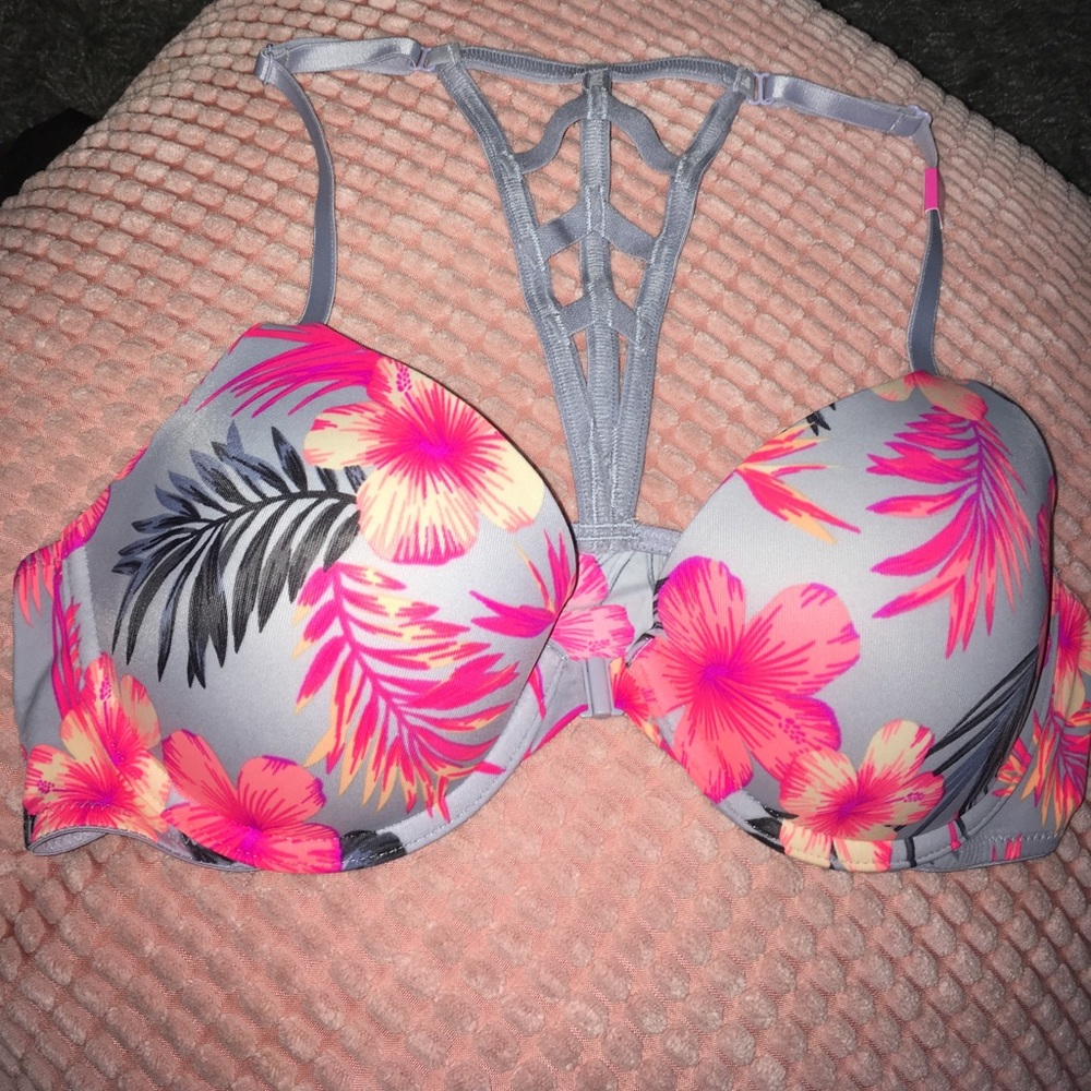 Victoria's Secret PINK Push Up Bra