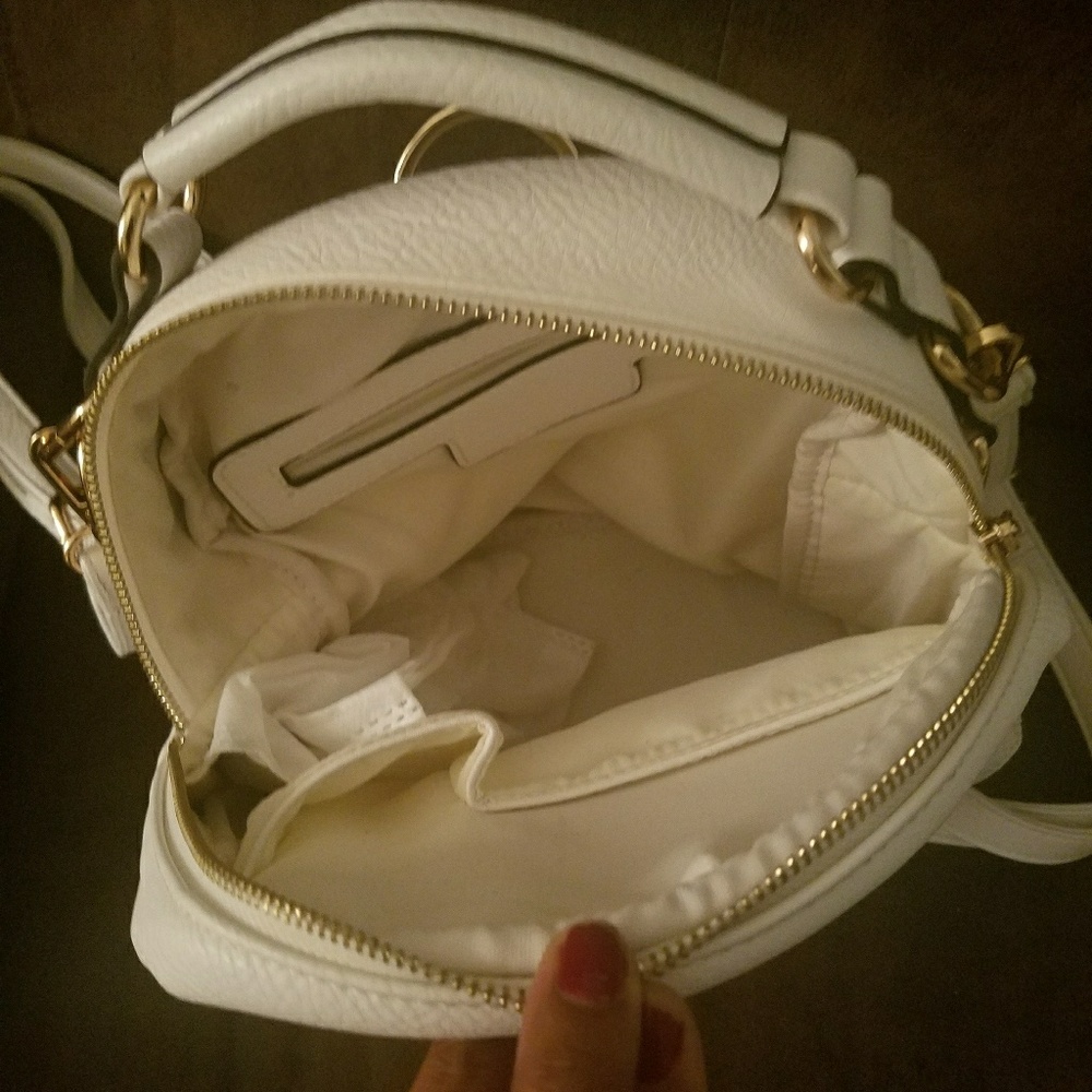 Backpack Bag - Picture 2 of 3