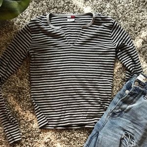 RARE vintage Tommy long sleeve