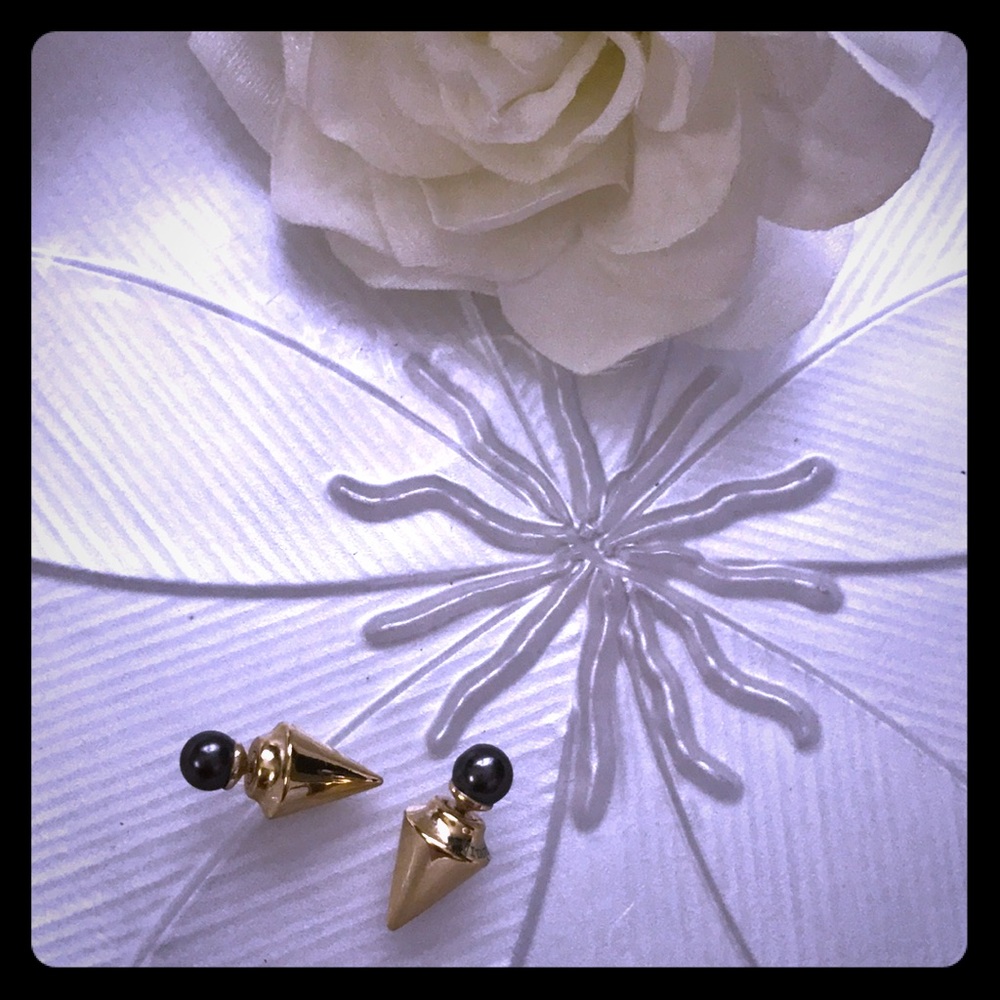 Vita Fede Earrings - Picture 2 of 5