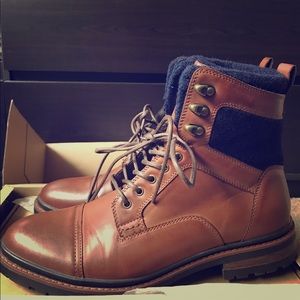 Men's brown combat fashion boots