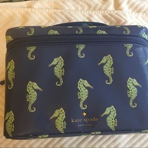 Kate Spade ♠️ Seahorses Train Case w Cosmetic Case