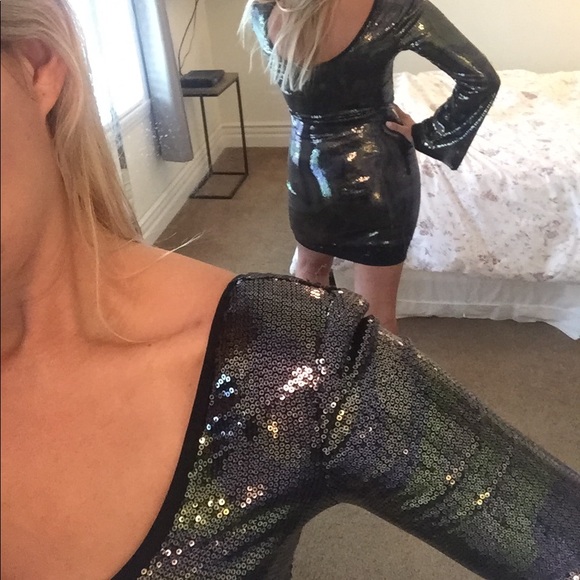 **NWT** Halé Bob sequins dress 👗 - Picture 3 of 8