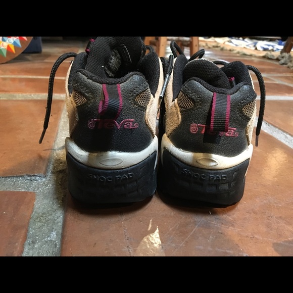 Women's Teva Hiking Boot - Picture 1 of 3