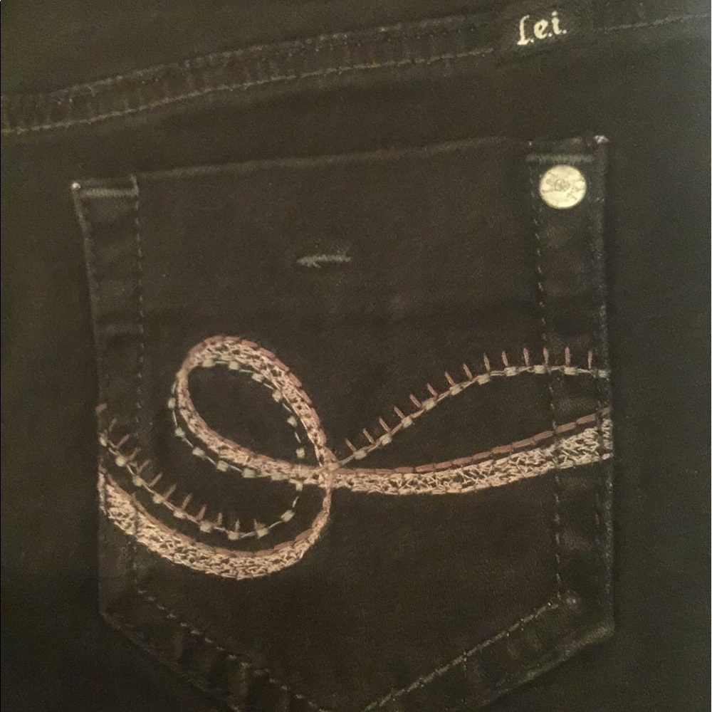Jeans - Picture 2 of 4