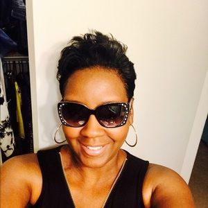 Meet your Posher, Tracy