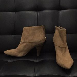 Nude ankle boots