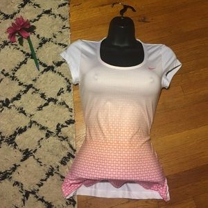 Women's Nike Dri Fit Top Sz Small