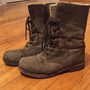 Sherpa lined all saints boots