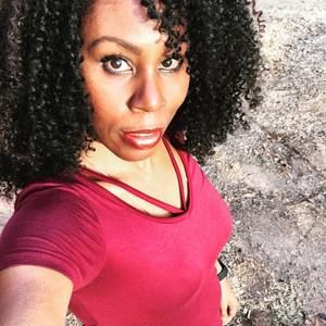 Meet your Posher, Janet