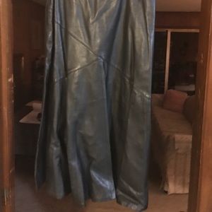 Women's leather fishtail skirt size 16