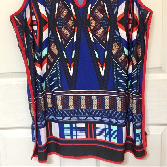 Top - Picture 2 of 2