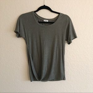 🌙 Women's Splendid Tee Shirt Olive Green Size XS