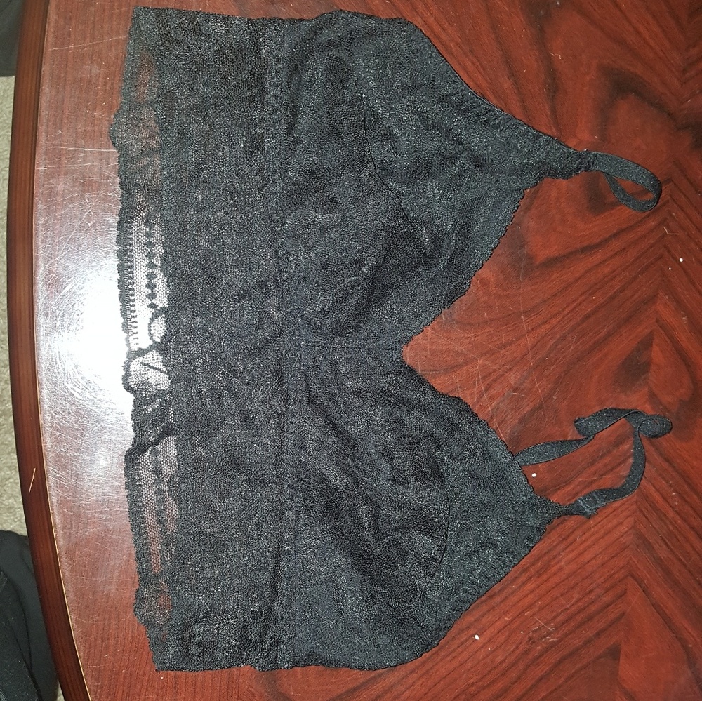 PINK Victoria's Secret Size medium bralette black