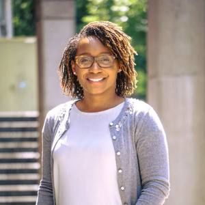 Meet your Posher, Kendra