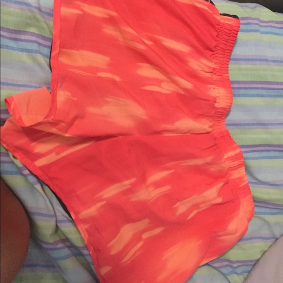 Under armor shorts! - Picture 2 of 2