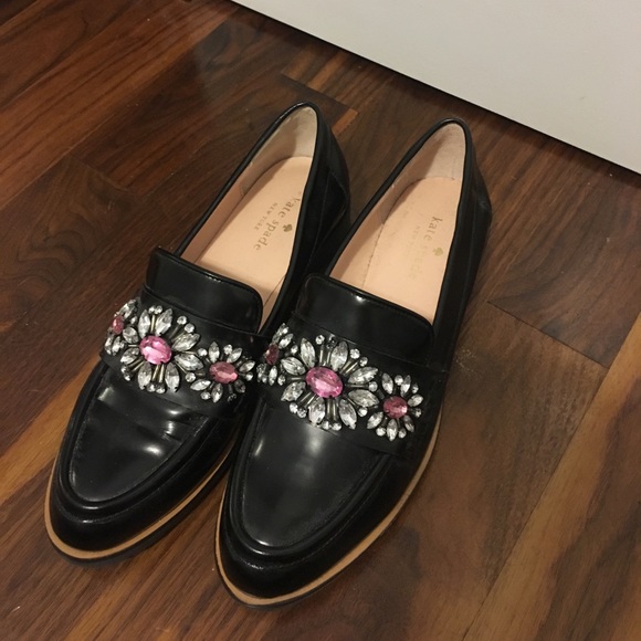 kate spade Shoes - MOVING SALE!Kate spade NY Karry embellished flats