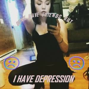 Meet your Posher, Selena