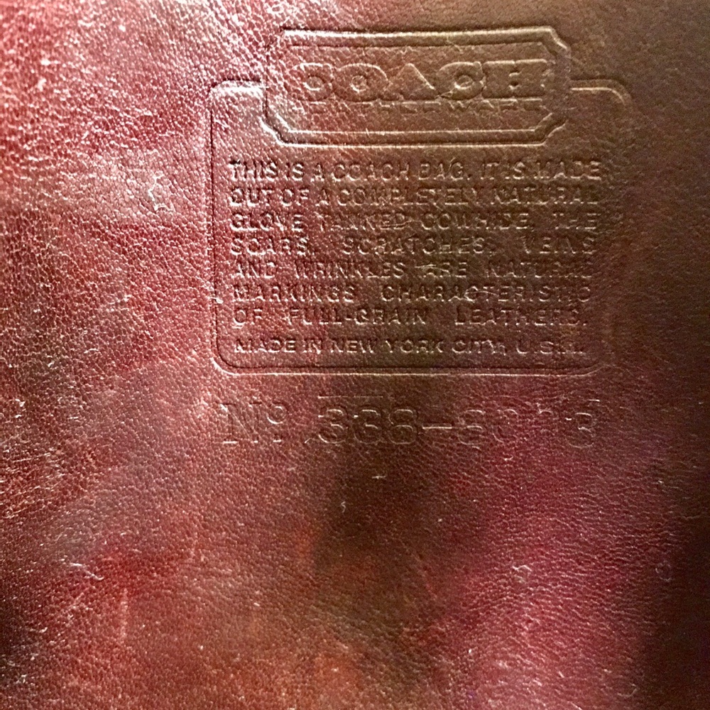 SOLD Coach Vintage Crescent Bag - Picture 8 of 8
