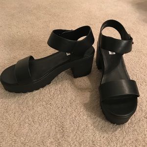 Steve Madden Black Sandals-NEVER WORN