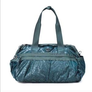 PRICE DROP ⬇️ Lululemon Duffle Bag