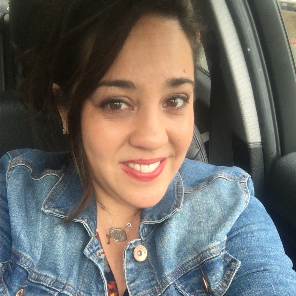 Meet your Posher, Anna