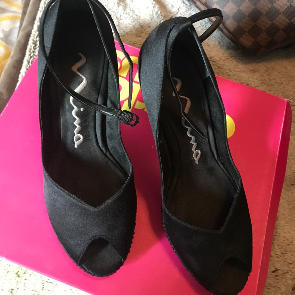 Nina dress heels