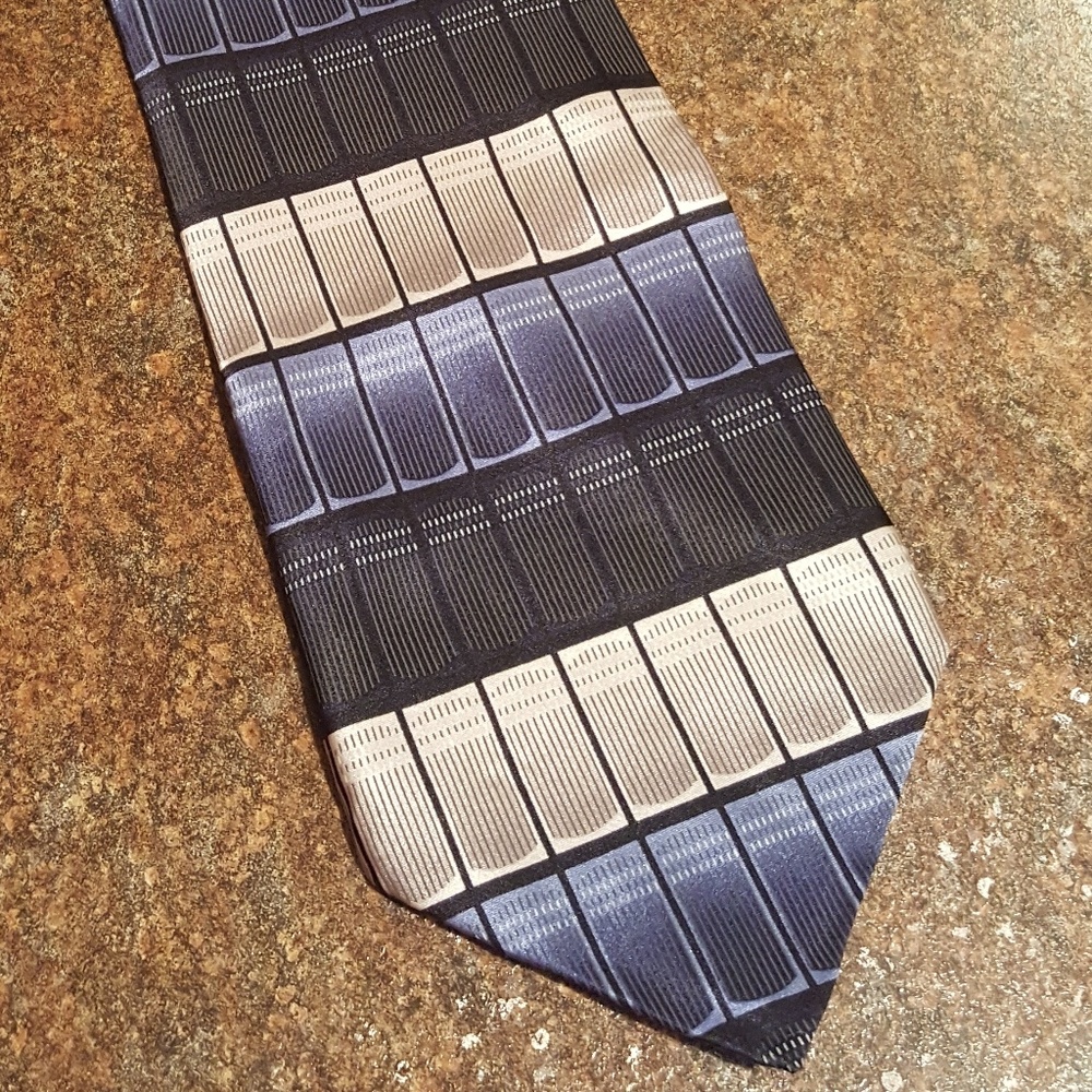 Haggar Blue & Grey Silk Tie