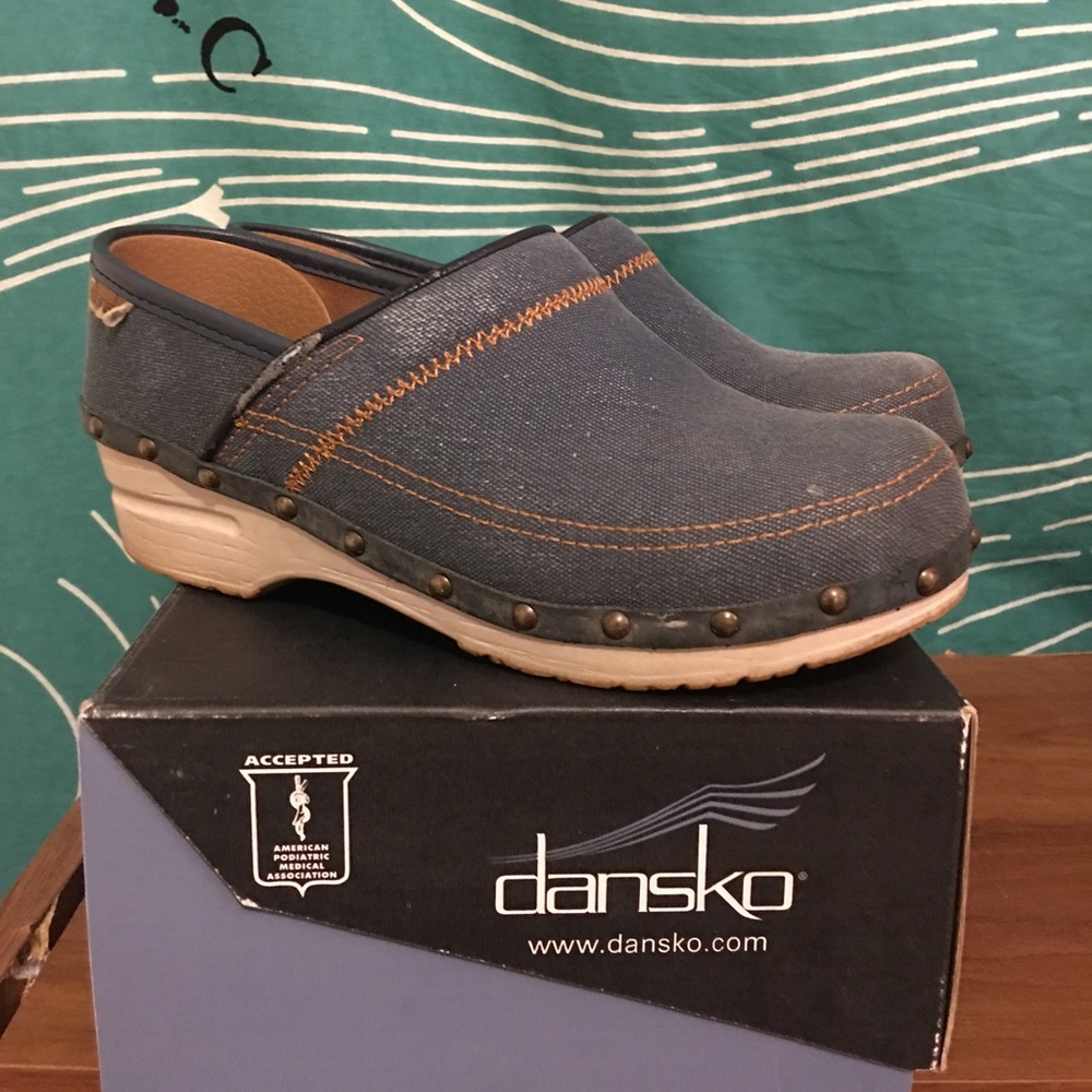 Denim Danskos