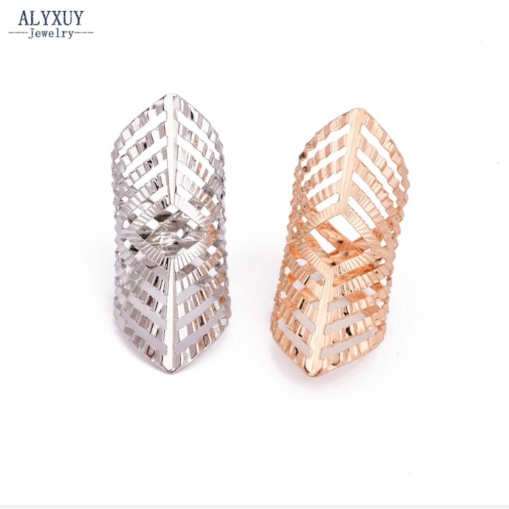 BEST SELLER! Silver Colored Fashion Ring