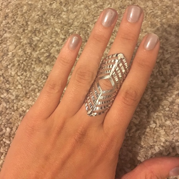 BEST SELLER! Silver Colored Fashion Ring - Picture 2 of 3